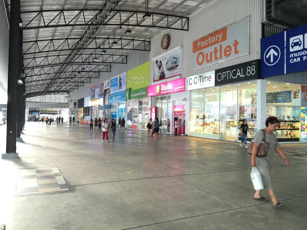 Muangthongthani Rental/Khun Dan Nonthaburi Extérieur photo